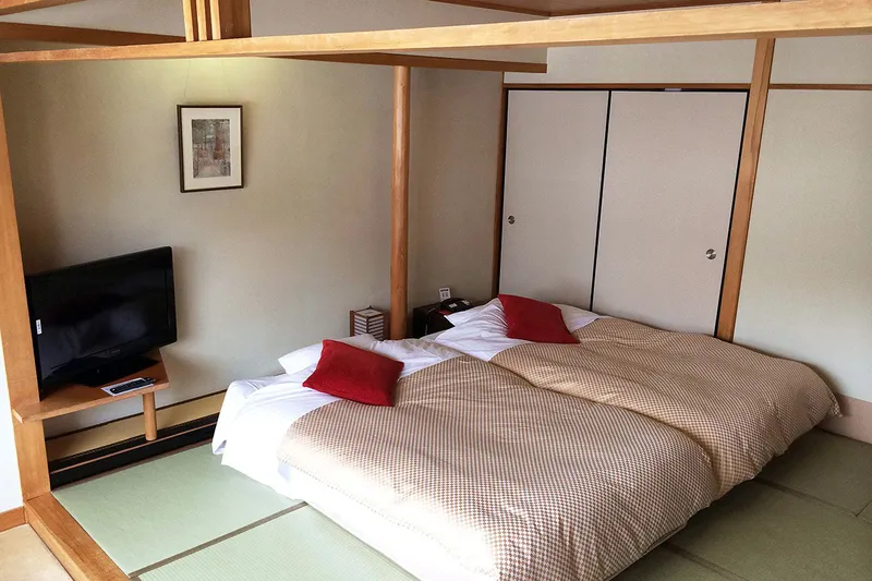 5d1dd1d2aec2ehotel goryukan standard oriental twin