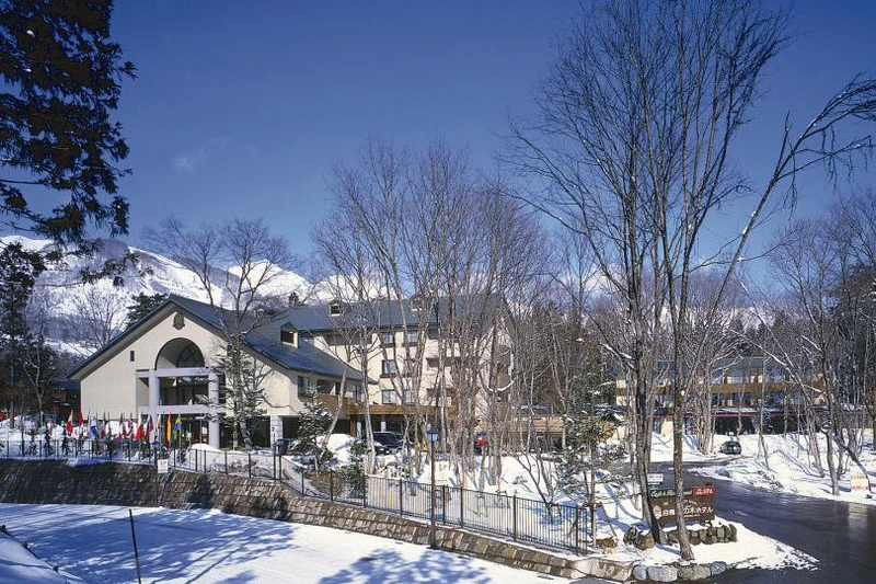 Hakuba Mominoki Hotel - Exterior