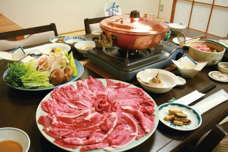 5d1dd2db1f9d8kiriya ryokan dinner