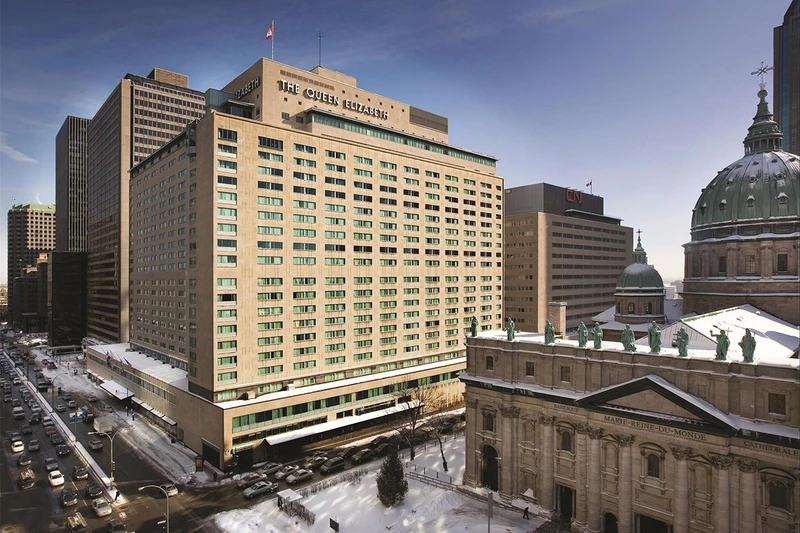 Fairmont Queen Elizabeth Exterior