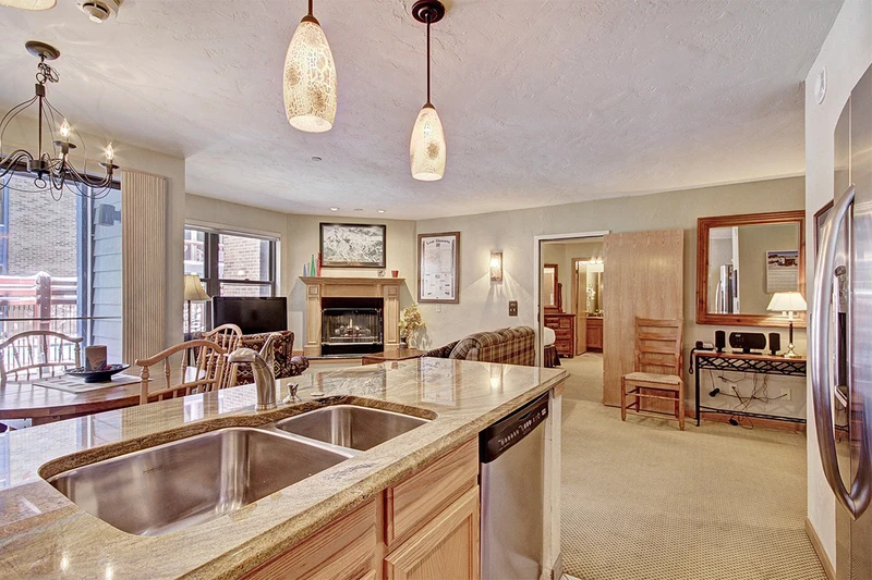 5d1dd30608b2eriver mountain lodge one bedroom condo