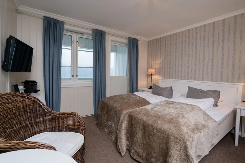 5d1dd39c84bc4nermo hotel upgraded double room