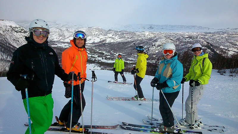 5d1de59965d9ebeitostolen skiers