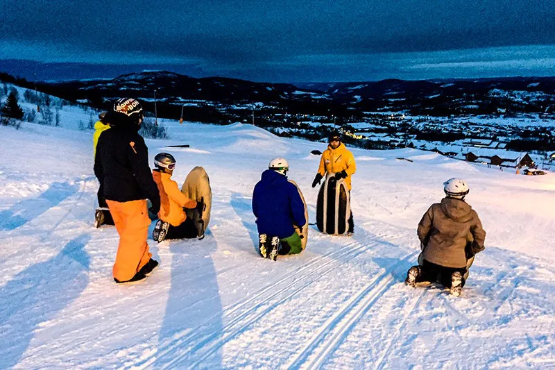 5d1de59dc2ce8beitostolen airboarding