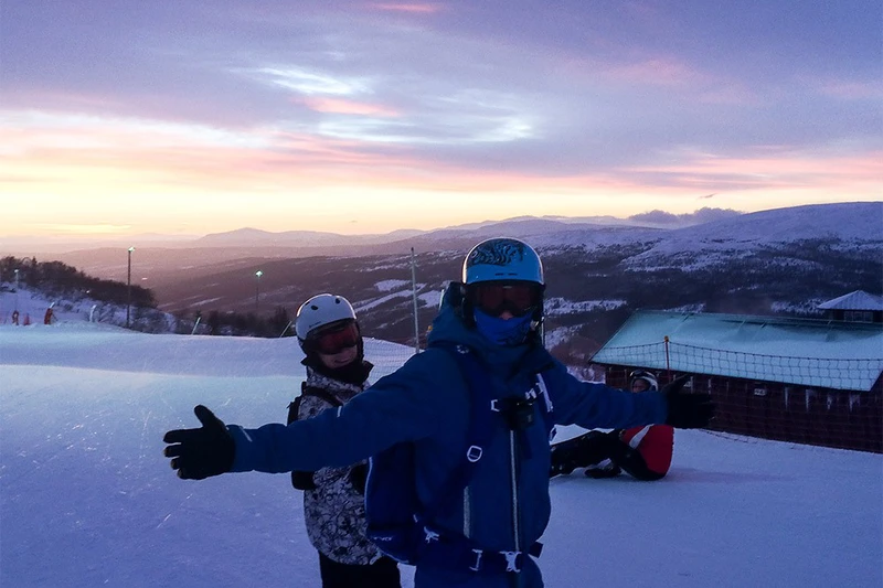 5d1de685dab3ejoe and sheila are scenic dec 16
