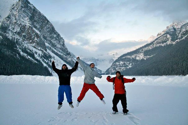 5d1de689259b8andy knights jumping lake louise