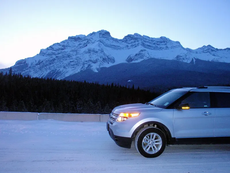 5d1de68ce0074sunset driving to banff