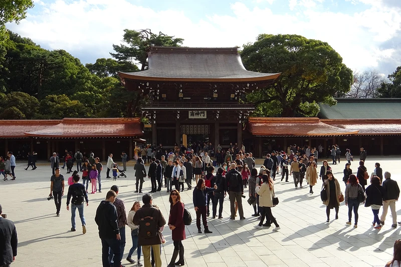 5d1de692a2eabmeji shrine