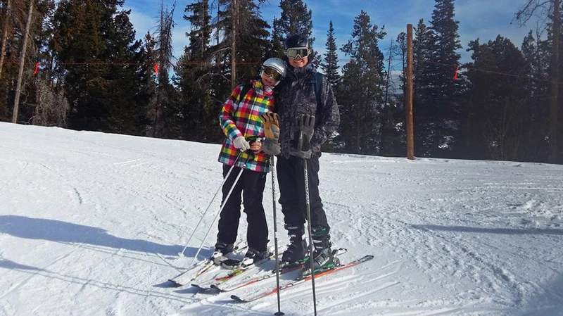 5d1de6b3c78d3mum and dad bc