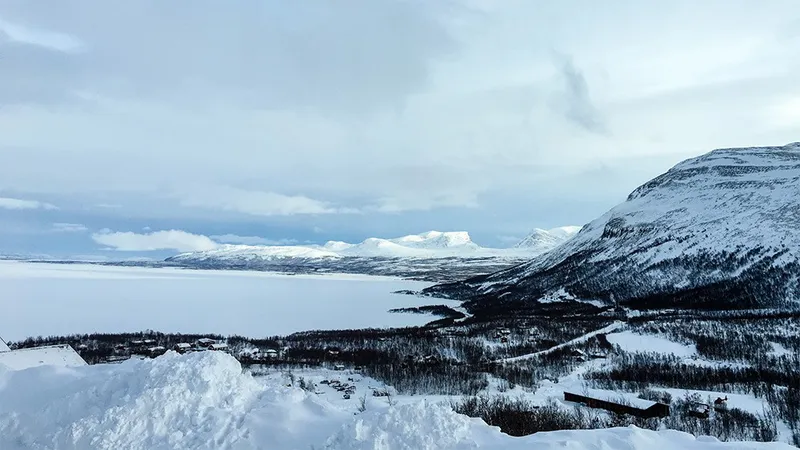 5d1de6c43990egateway to lapland