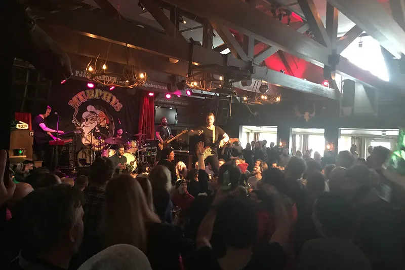 5d1de6cb3ae20are fjallgarden afterski 2