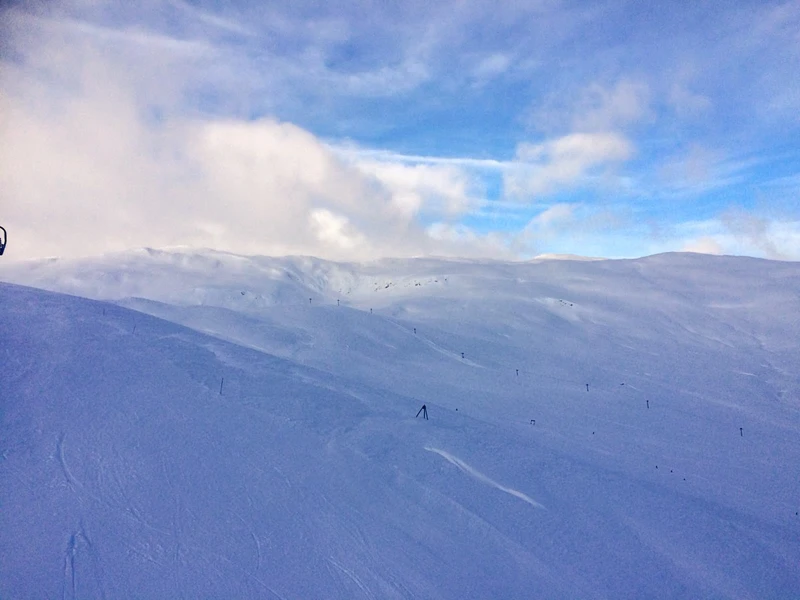 5d1de74e30d21myrkdalen off piste 1