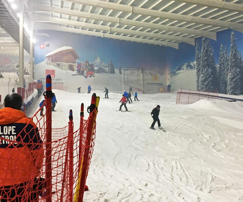 5d1de75d9145ahemel hempstead snow centre