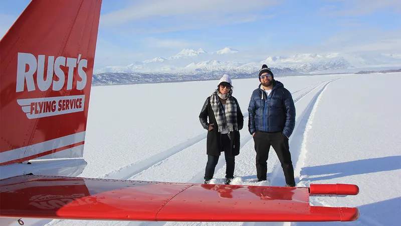 5d1de78f24e98andy alaska rusts flying