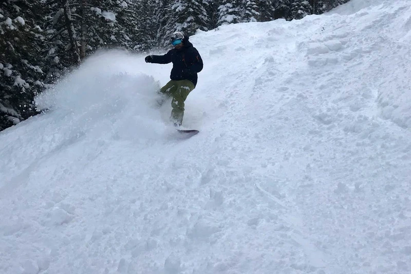 5d1de7b2d8dd4aspen2018 andy working it