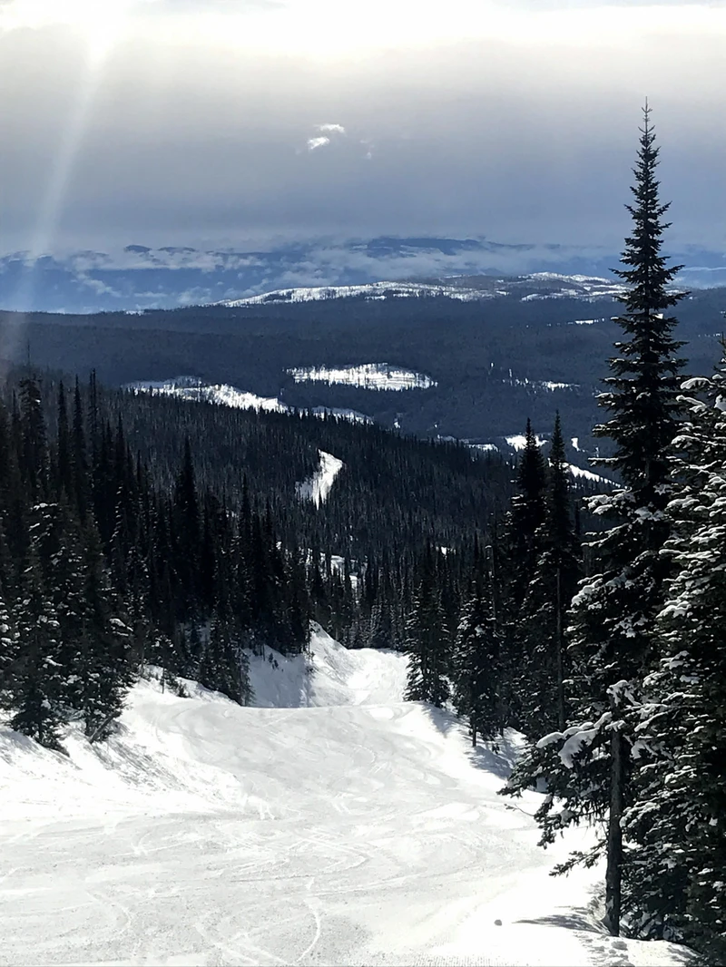 5d1de7f9aa429andrew broughton empty piste sun peaks