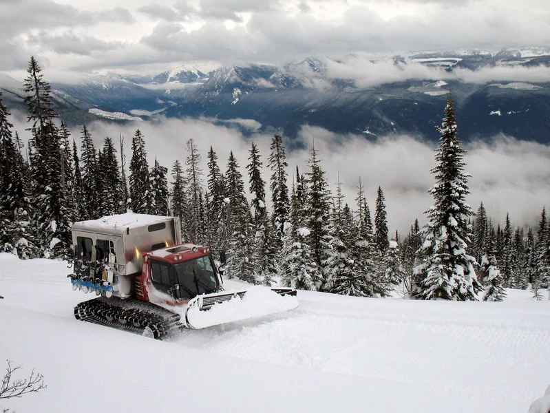K3 Cat Ski