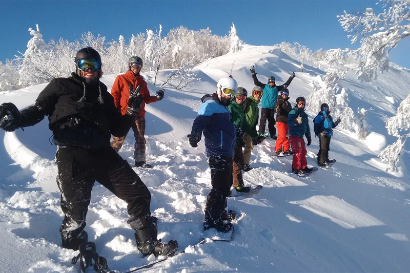 5d25cc14ebb84furano hike2