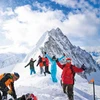 Panorama Heli Skiing Mountain Top © Panorama Mountain Resort