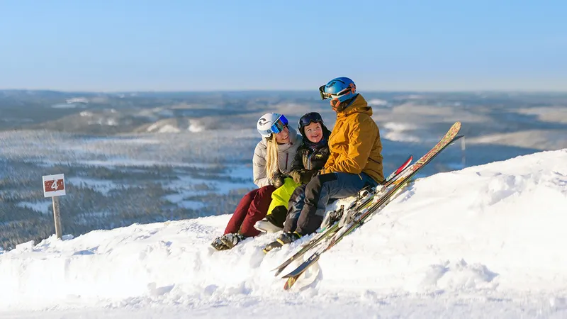 5d26f1fb2137btrysil skiing family credit skistar ola matsson 16x9