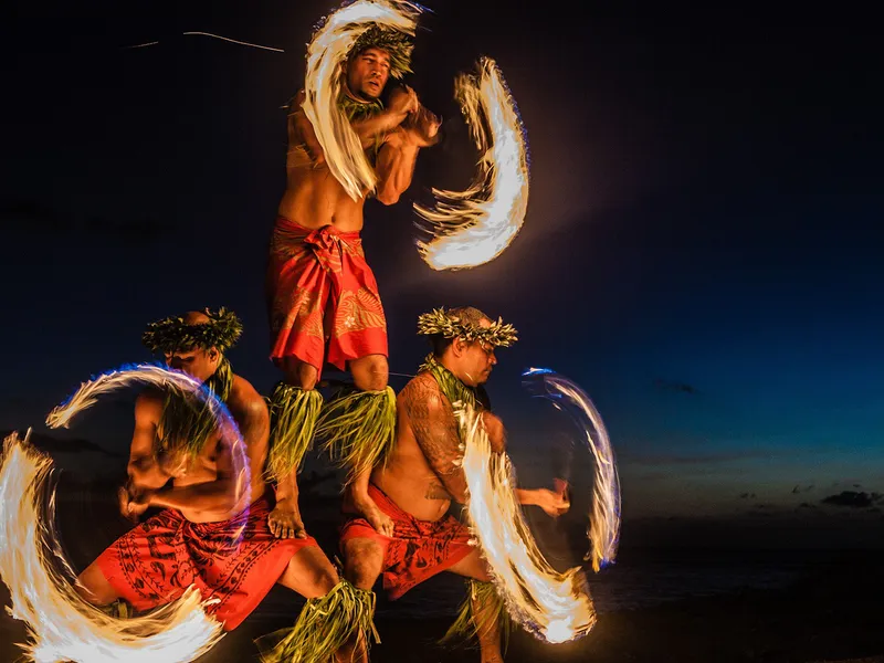Hawaii Fire Dancers