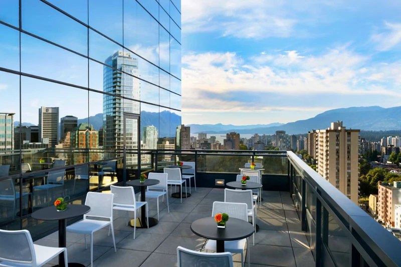 Sheraton Vancouver Wall Centre Sheraton Club Lounge Balcony