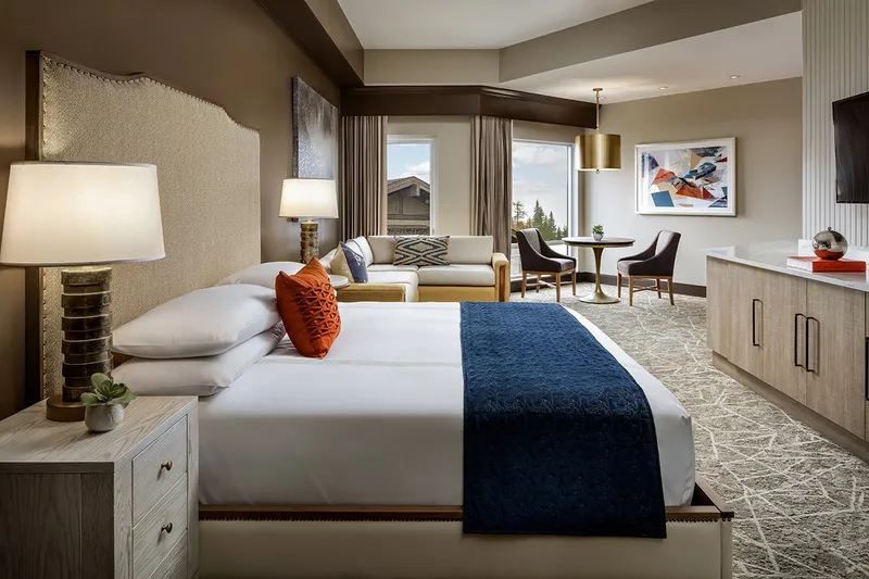 5d4c49c645d89the josie studio suite deluxe