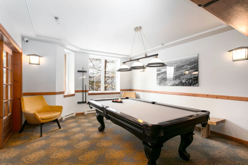 Lodge de la Montagne Games Room