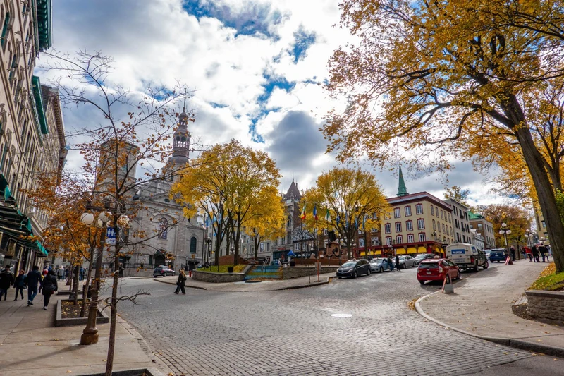 Leafy Quebec City © Rich Martello