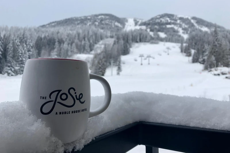 5d7a3511645533 Starting the day right at The Josie resized min