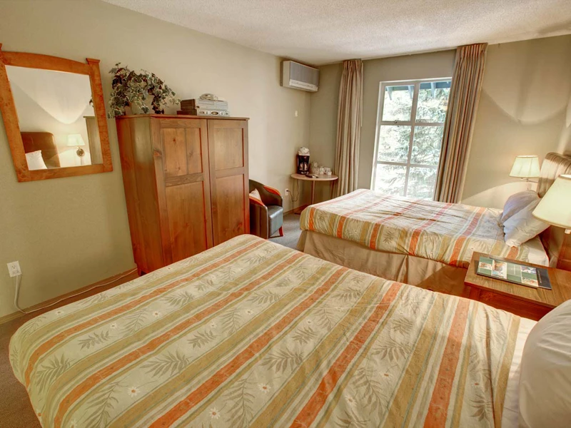 5dc59e9cd0fb1 Glacier lodge hotel room 1