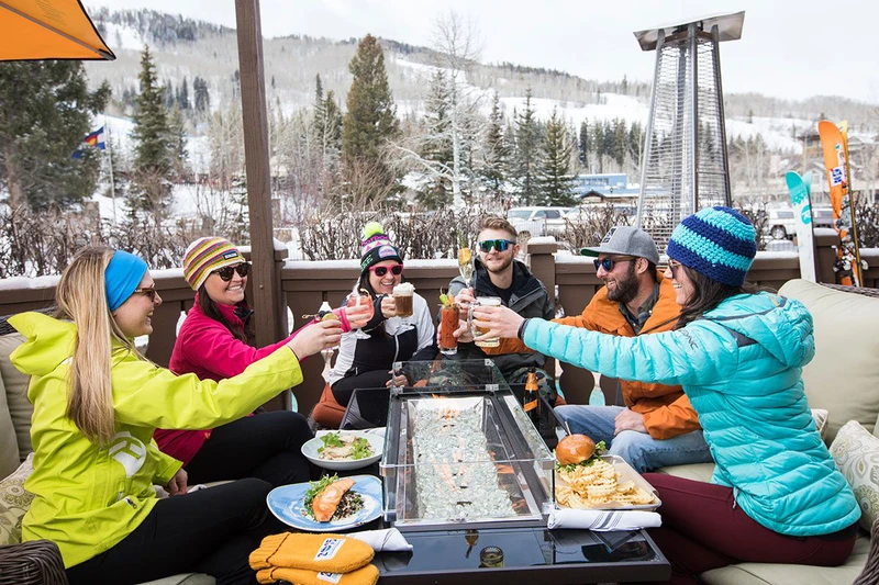 5df78094f3020 Aprs at the Fitz in Manor Vail Lodge
