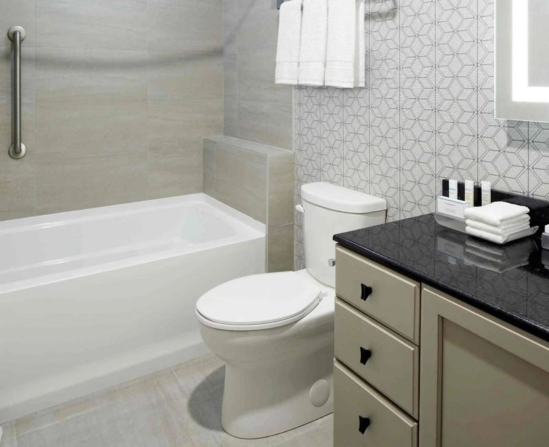 5dfa4f46cbfe7 Hilton Homewood Suites One Bedroom Suite Two Double Beds 4