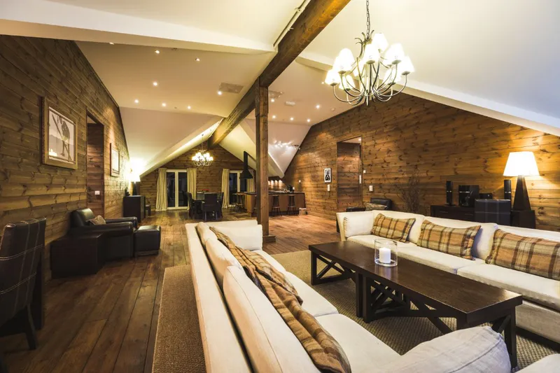 5e171b39a575a Vestlia Hotel Penthouse Hamsun Living 2