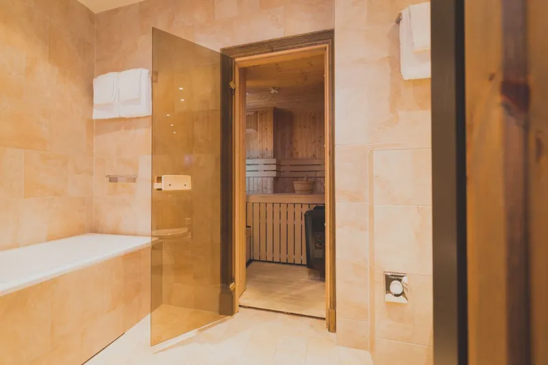 5e171b3a3f8a5 Vestlia Hotel Penthouse Victoria Bathroom