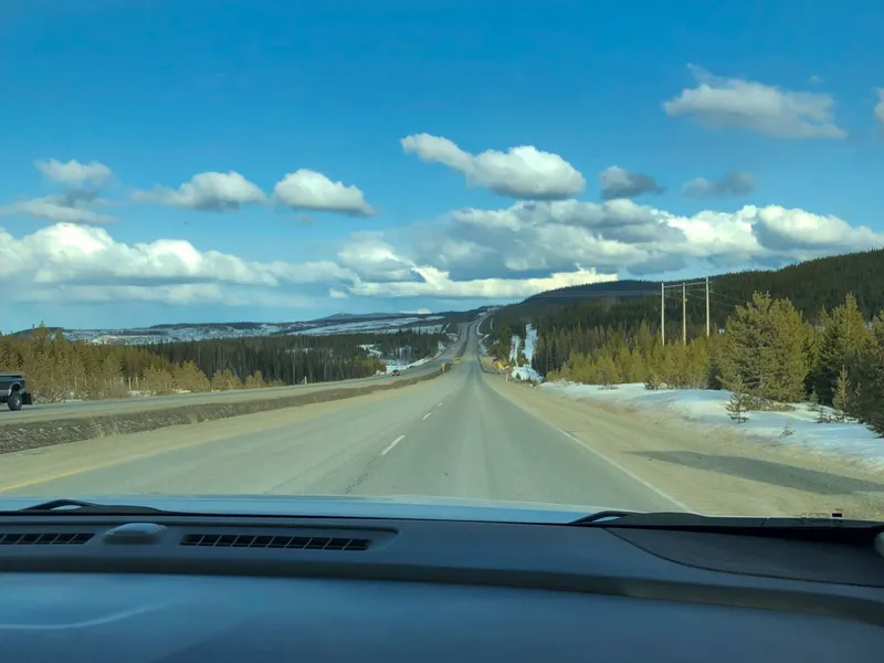 5e1f43511cc79 Driving from Sun Peaks to Big White
