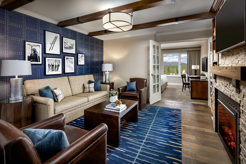 5e3194b5e4a67 Junior Valley View Suite KKN web