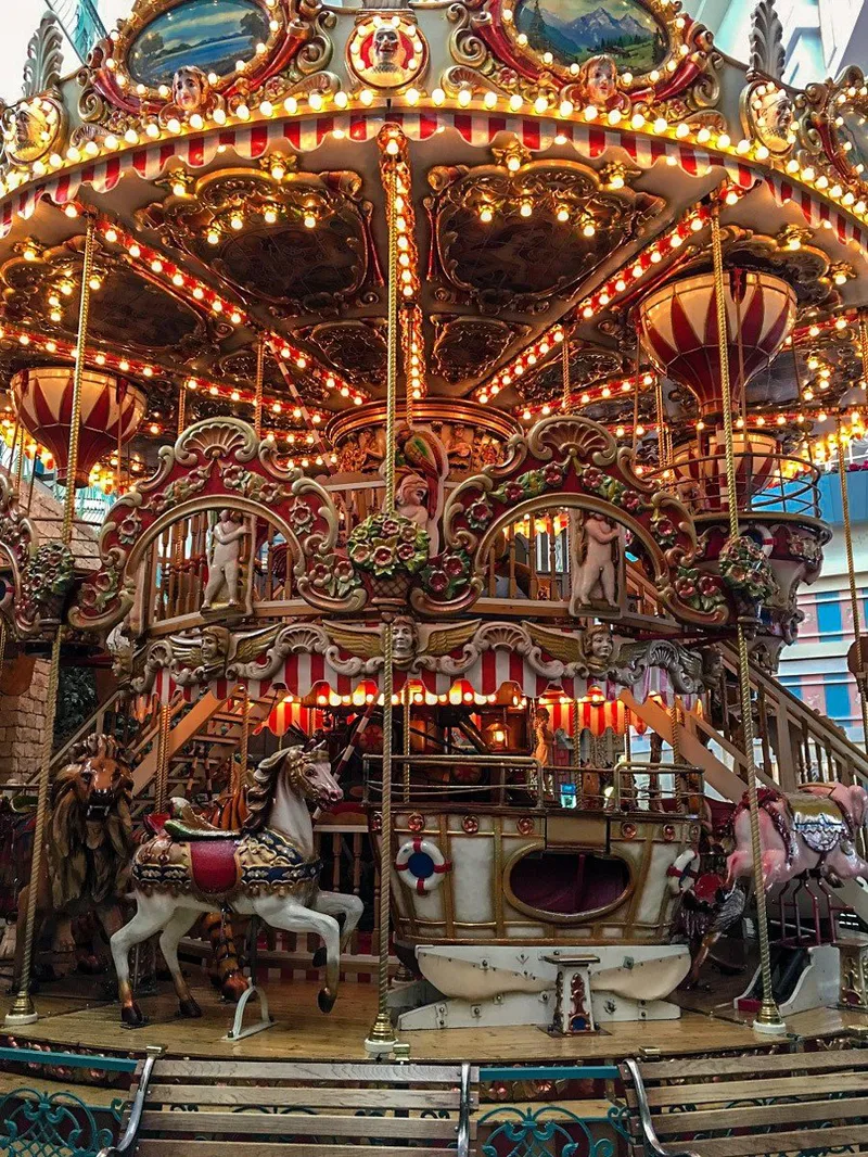 5e60d46eca9475d1de7235c128rusutsu wings merry go round