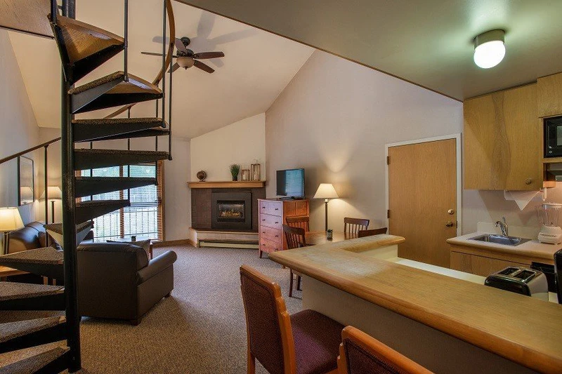 5e78a5e76fdf3vintage lofted studio kitchen