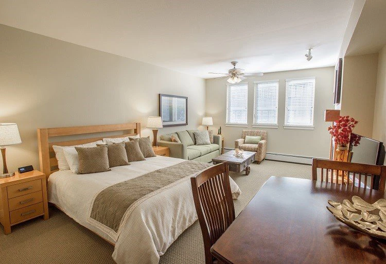 5e7ded9bcfc9bfraser crossing studio gold