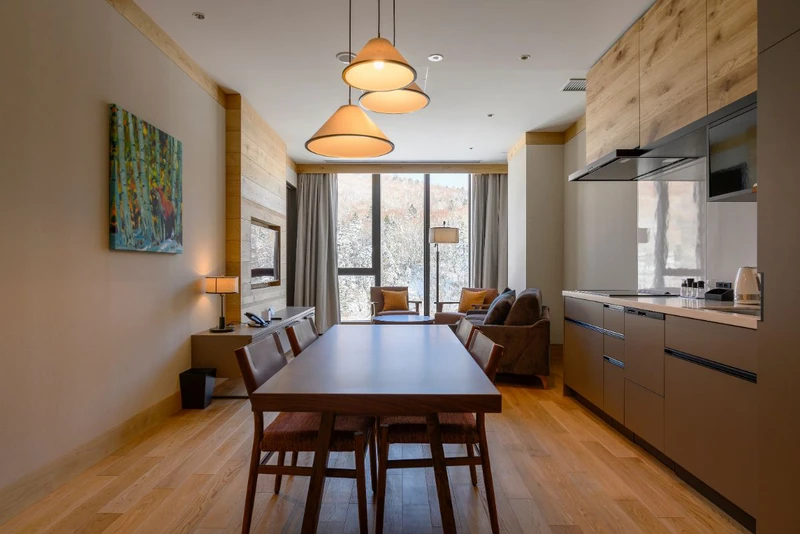 5e7e031f5a712 YK 2 BR Superior living area