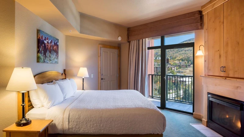 5e847b04da247 Steamboat Grand Deluxe King Room