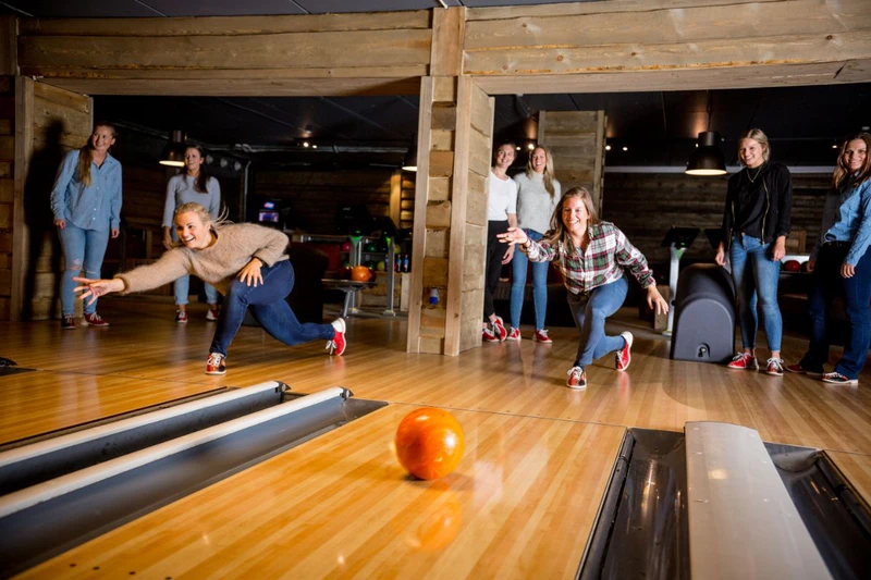 5f48ce97b5b18 Vestlia Resort Bowling Alley