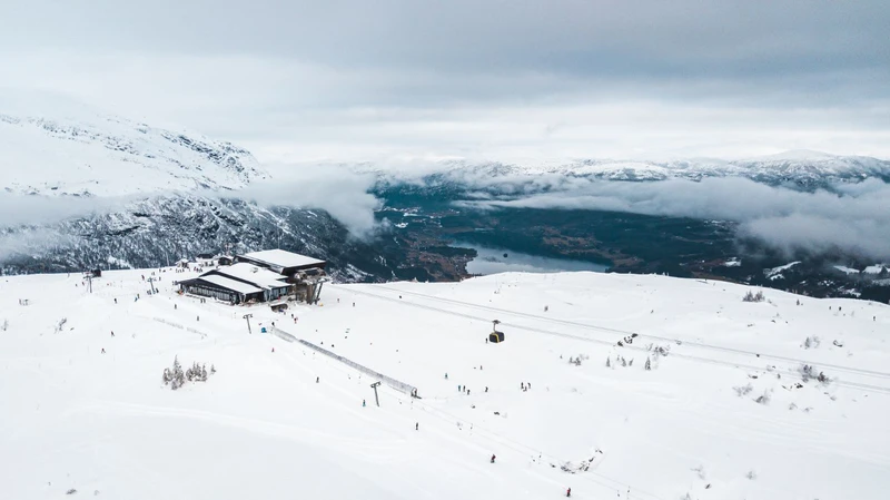 5f565789450c9 Voss Gondola Scenic Jon Hunnalvatn Tn