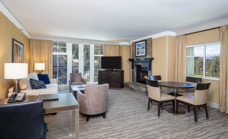 5f748804b3cd8 Hilton Whistler Resort Alpine Suite Lounge