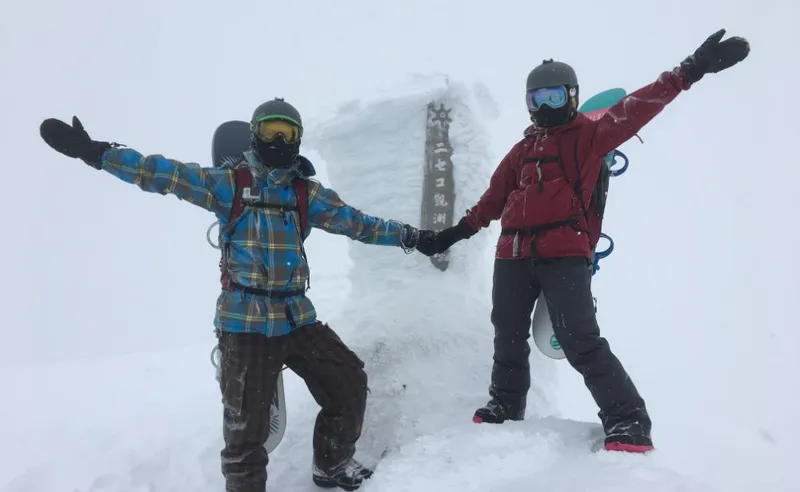 Mark Rhodes - Niseko Summit