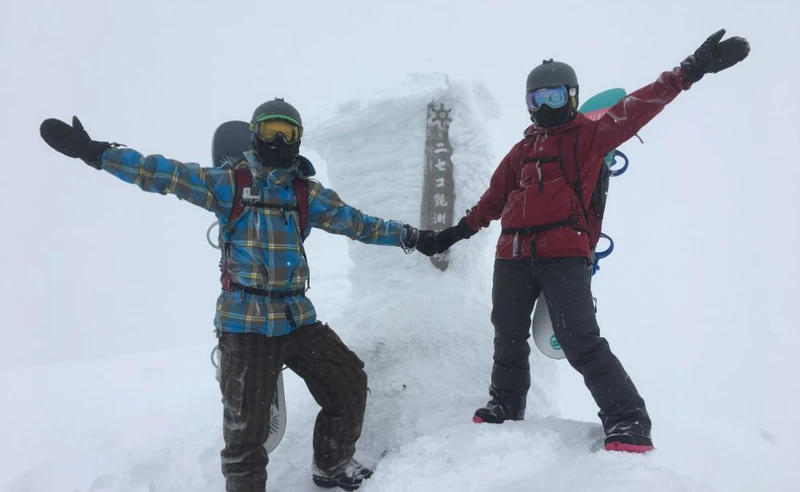 Mark Rhodes - Niseko Summit