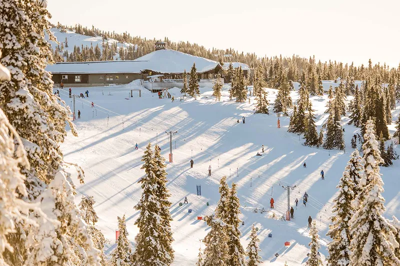 619cb45cb92ae Golden Hour in Hafjell