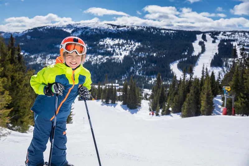 619cb4f5a6a16 Sunny Skiing In Kvitfjell