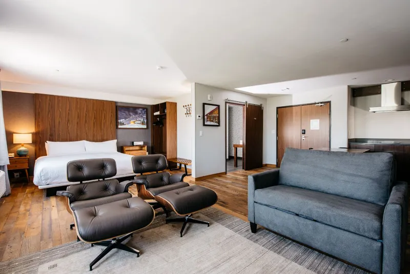 623087820ae6e Park City Peaks Suite 1